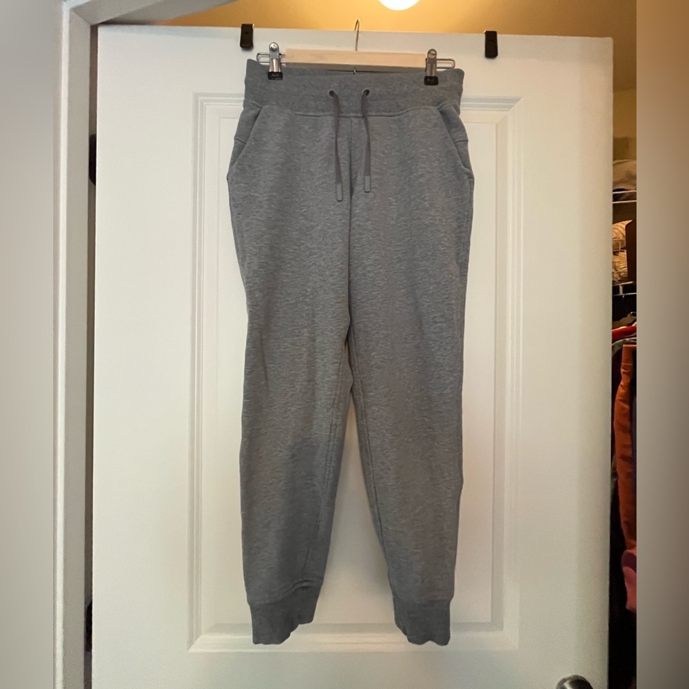 Grey lululemon joggers